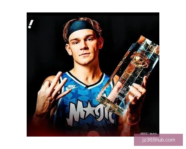 麦克朗荣膺G联赛历史得分王专注当下成长收获梦想时刻书写励志篇章🏀✨